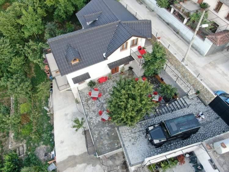 Bixhaku Guesthouse Αργυρόκαστρο Εξωτερικό φωτογραφία