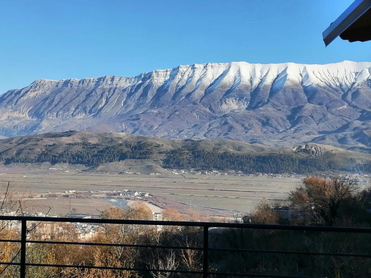 Bixhaku Guesthouse Αργυρόκαστρο Εξωτερικό φωτογραφία