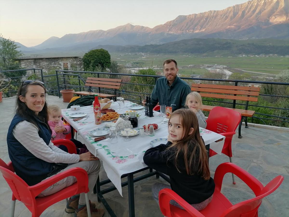 Bixhaku Guesthouse Αργυρόκαστρο Εξωτερικό φωτογραφία