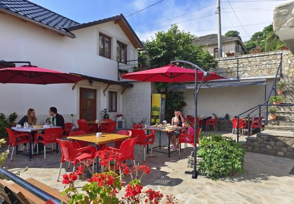 Bixhaku Guesthouse Αργυρόκαστρο Εξωτερικό φωτογραφία